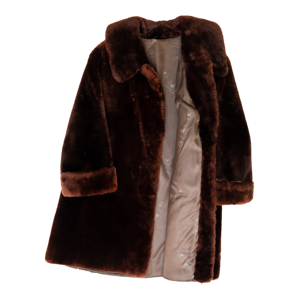 
                  
                    Load image into Gallery viewer, LONG BROWN THICK FUR COAT
                  
                