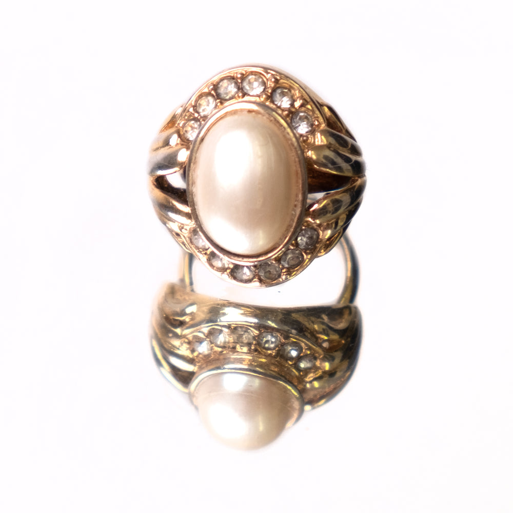 GOLD PEARL AND DIAMOND RING