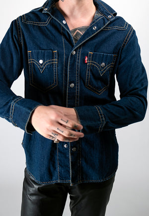
                  
                    Load image into Gallery viewer, LEVI&amp;#39;S WESTERN POCKET SHIRT
                  
                