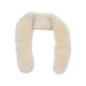 
                  
                    Load image into Gallery viewer, WHITE FAUX FUR COLLAR
                  
                